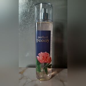Bath & Body Works Perfect Peony Full Size-Discontinued